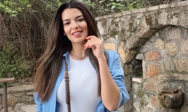 Νικολέττα Ράλλη: Μένει ακόμα με τον πρώην της – «Θα μου λείψει όταν φύγει»