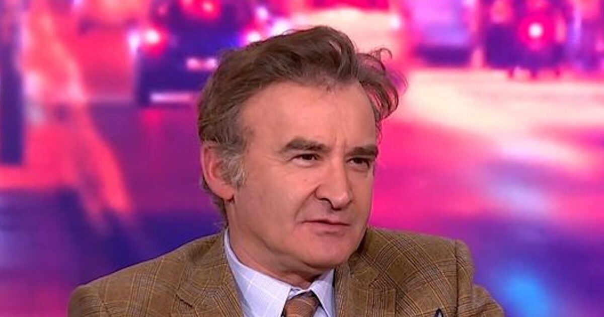 Νίκος Ορφανός: Σκέφτεται σοβαρά να αποχωρήσει από την υποκριτική – Δυσανασχετεί με τη βραδινή εργασία λόγω της οικογένειάς του