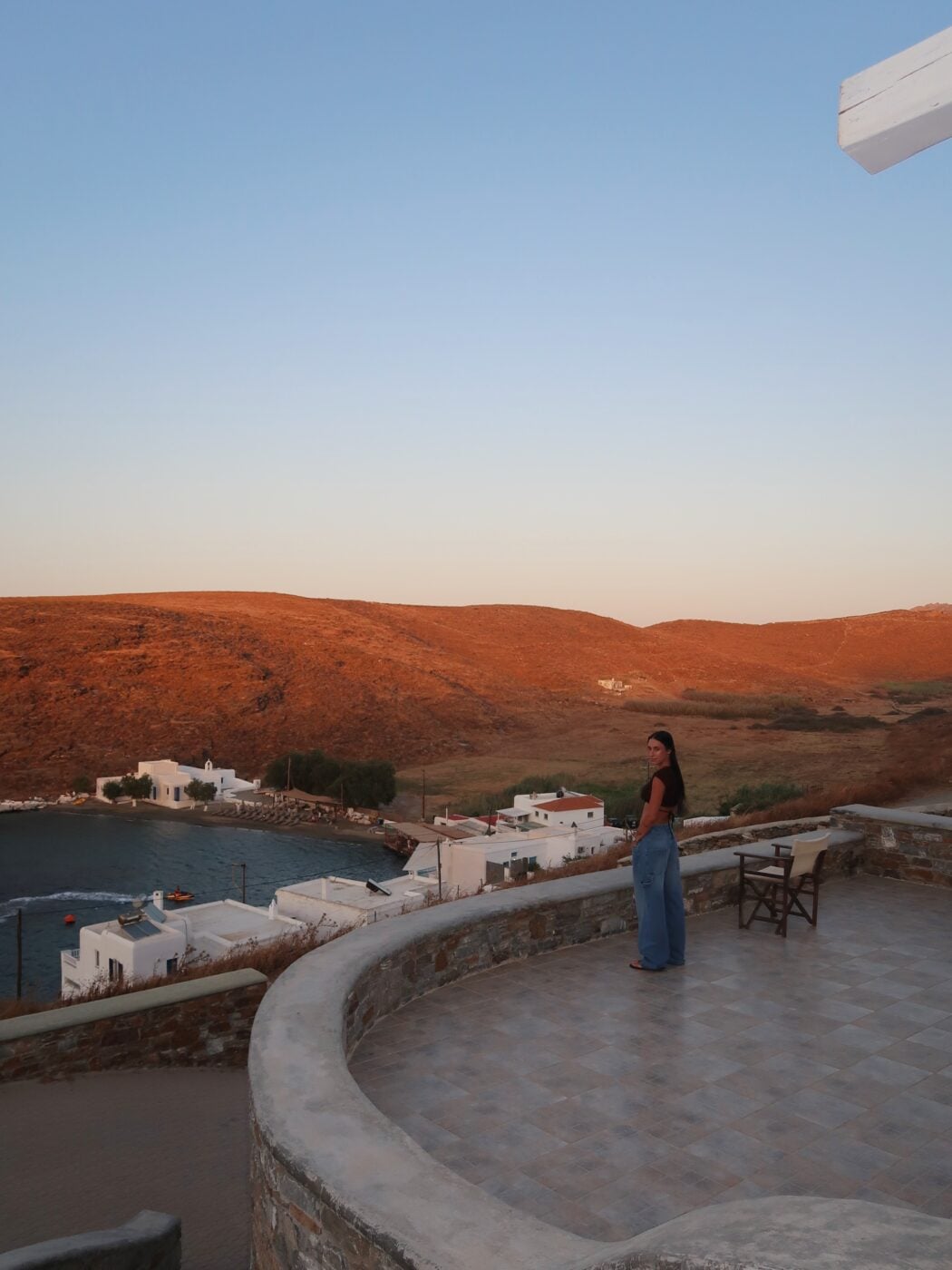 Γιώργος Καράβας – Ραφαέλα Ψαρρού: Στην Κύθνο για φθινοπωρινή απόδραση – Οι φωτογραφίες