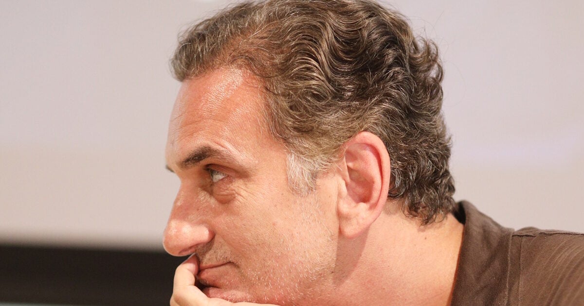 Νίκος Ψαρράς στη δίκη Κιμούλη: «Τον είδα να κλωτσάει τη Ζέτα Δούκα, σοκαρίστηκα – Μου ζητάει 300.000 ευρώ, πώς να είμαι ήρεμος;»
