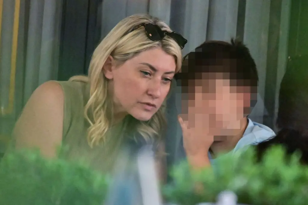 Σία Κοσιώνη: «Ο εαυτός υποβιβάζεται όταν γίνεσαι μητέρα» – Τα μαθήματα ζωής που πήρε από τον γάμο της