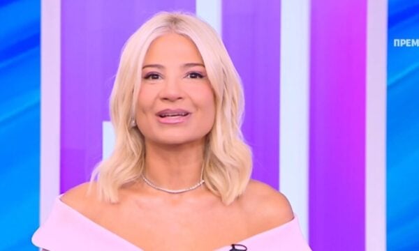 Φαίη Σκορδά: Έκανε πρεμιέρα – «Πρώτη φορά για μένα στο Σαββατοκύριακο, φοβάμαι ότι θα ξεκινήσω να μιλάω και δε θα σταματάω»