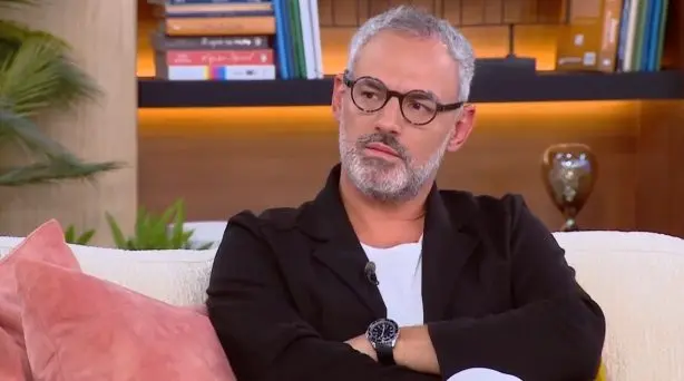 Νίκος Συρίγος: Η εξομολόγηση για τη μητέρα του και τη σκλήρυνση κατά πλάκας – «Πολύ μεγάλος σταυρός»