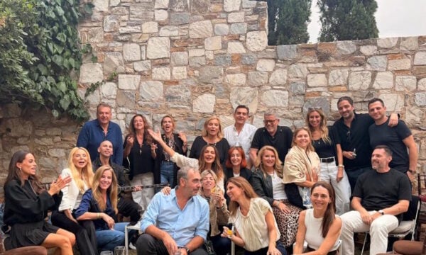 Ηλίας Κοκοτός: Γενέθλια στο σπίτι του με διάσημους φίλους – Βανδή, Ρουβάς, Ψινάκης, Λιάγκας και Αντωνά