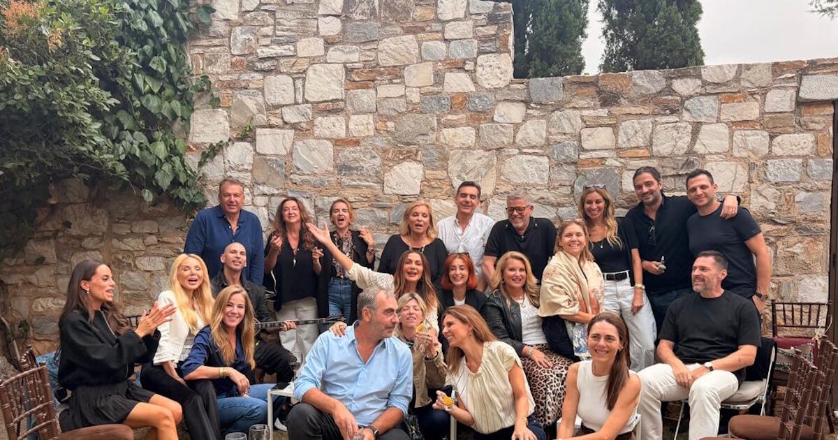 Ηλίας Κοκοτός: Γενέθλια στο σπίτι του με διάσημους φίλους – Βανδή, Ρουβάς, Ψινάκης, Λιάγκας και Αντωνά