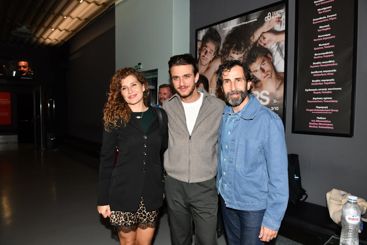 «The Dreamers»: Η επίσημη πρεμιέρα της παράστασης του Κωνσταντίνου Ρήγου στο Σύγχρονο Θέατρο