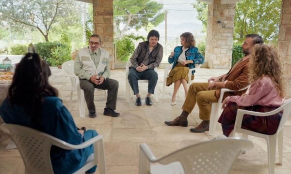 «Συνέλευση Πολυκατοικίας»: Το «Τότε και τώρα» τη Δευτέρα 2 Νοεμβρίου στις 22.30 στον ΣΚΑΪ