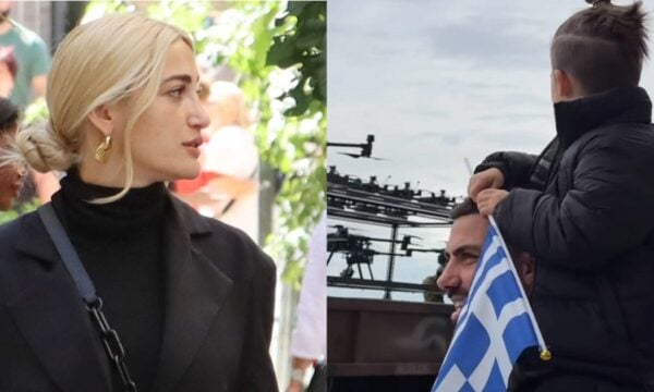 Ιωάννα Τούνη: Απαθανατίζει τον σύντροφό της με τον γιο της αγκαλιά στην παρέλαση της 28ης Οκτωβρίου