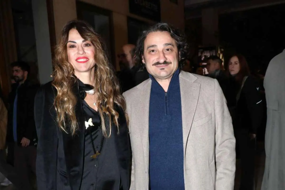 Βασίλης Χαραλαμπόπουλος: Επιβεβαίωσε τον χωρισμό από τη Λίνα Πρίντζου – «Δεν είμαστε πια μαζί»