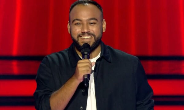 The Voice: 21χρονος αποκάλυψε ότι έχει 85% αναπηρία και κινδύνευσε να χάσει εντελώς την όρασή του