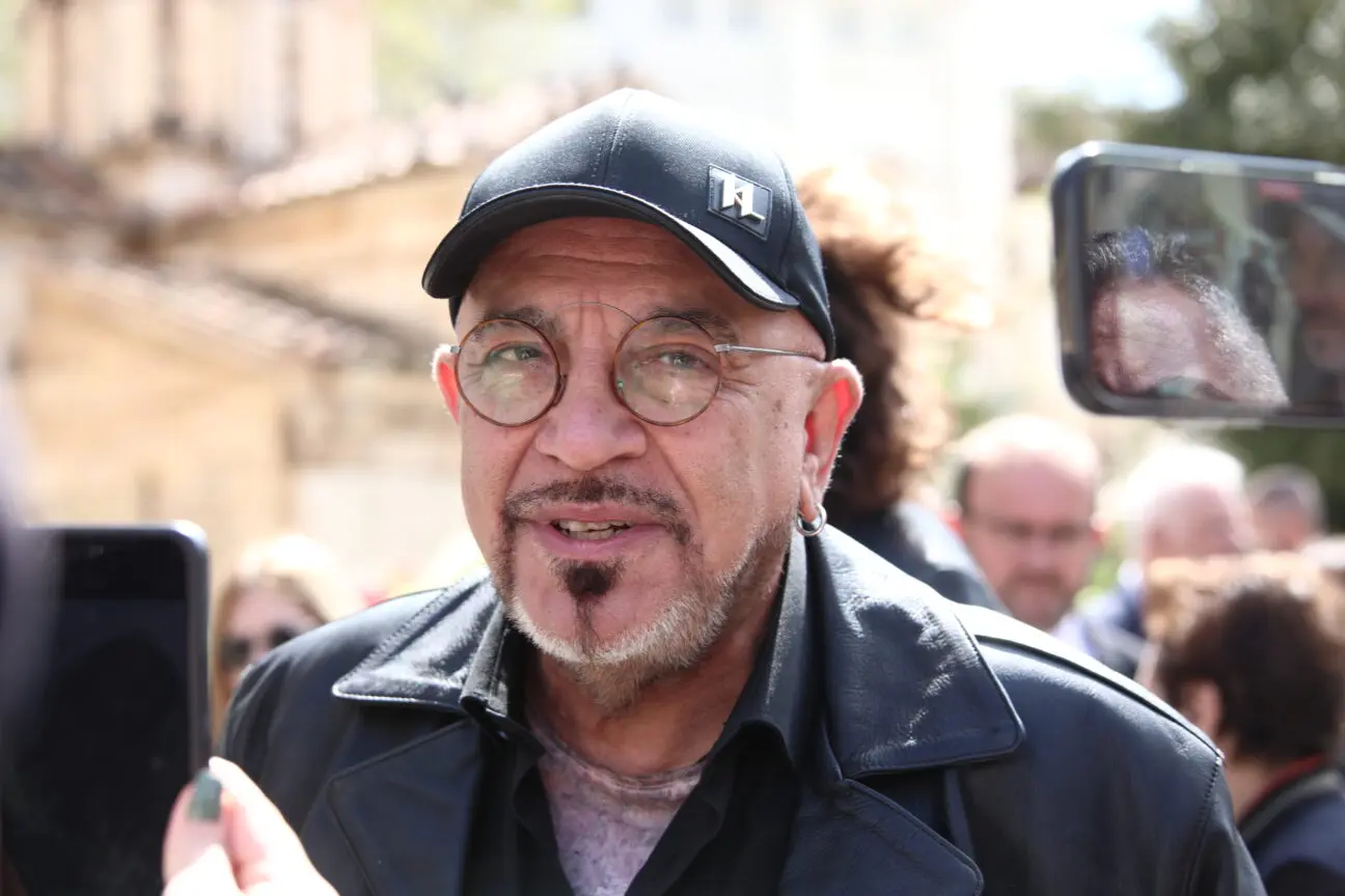 Γιάννης Ζουγανέλης: Το σπίτι του κάηκε ολοσχερώς και δεν έχει λάβει ούτε ευρώ αποζημίωση
