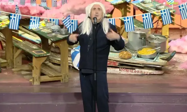 Λάκης Λαζόπουλος στα «κόκκινα» για τη σάτιρα: «Θέλουν να μετρήσουν τη σάτιρα, ενώ δεν υπάρχουν όρια στην κλοπή»